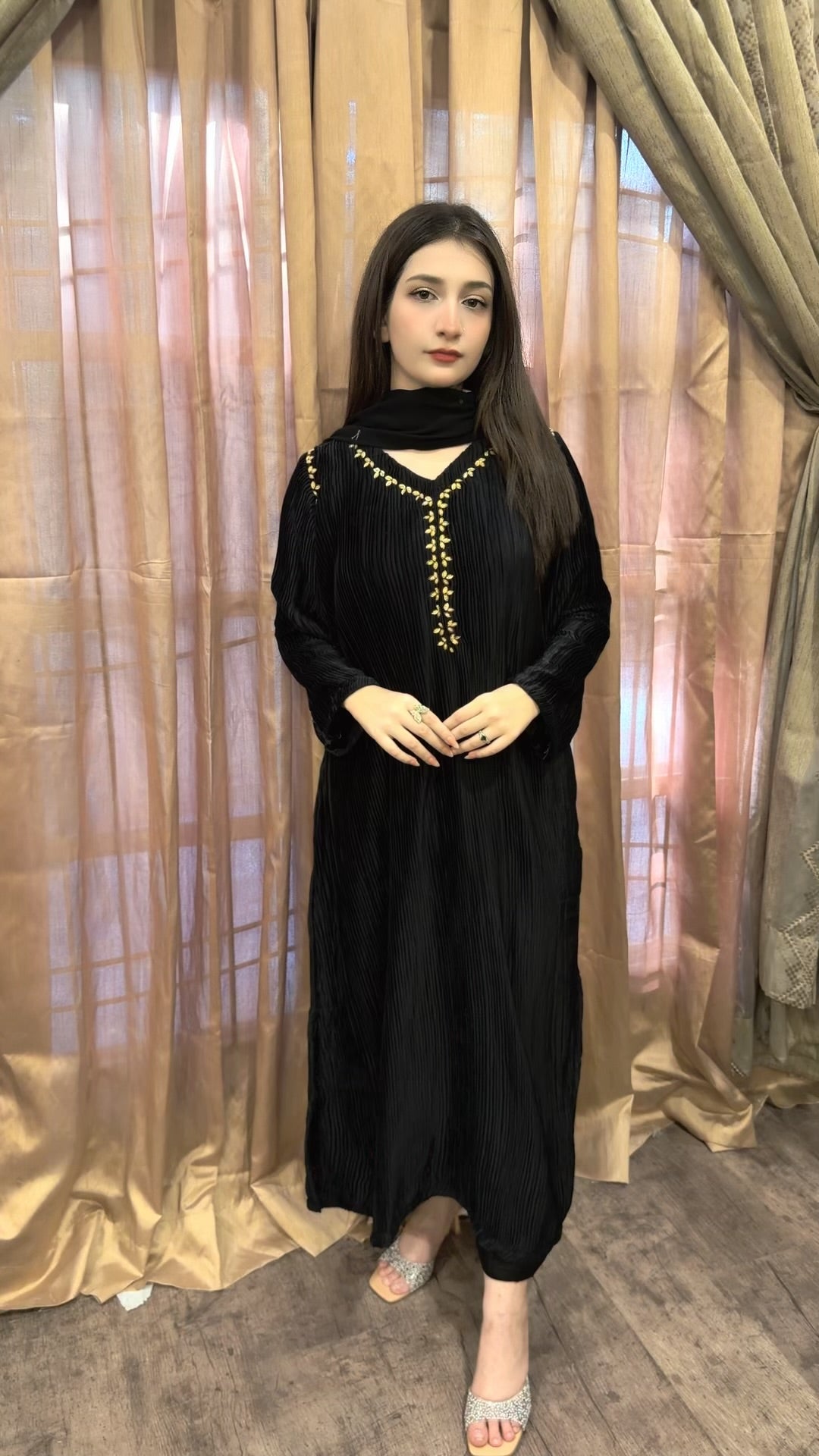 Nazneen Crush Silk Set