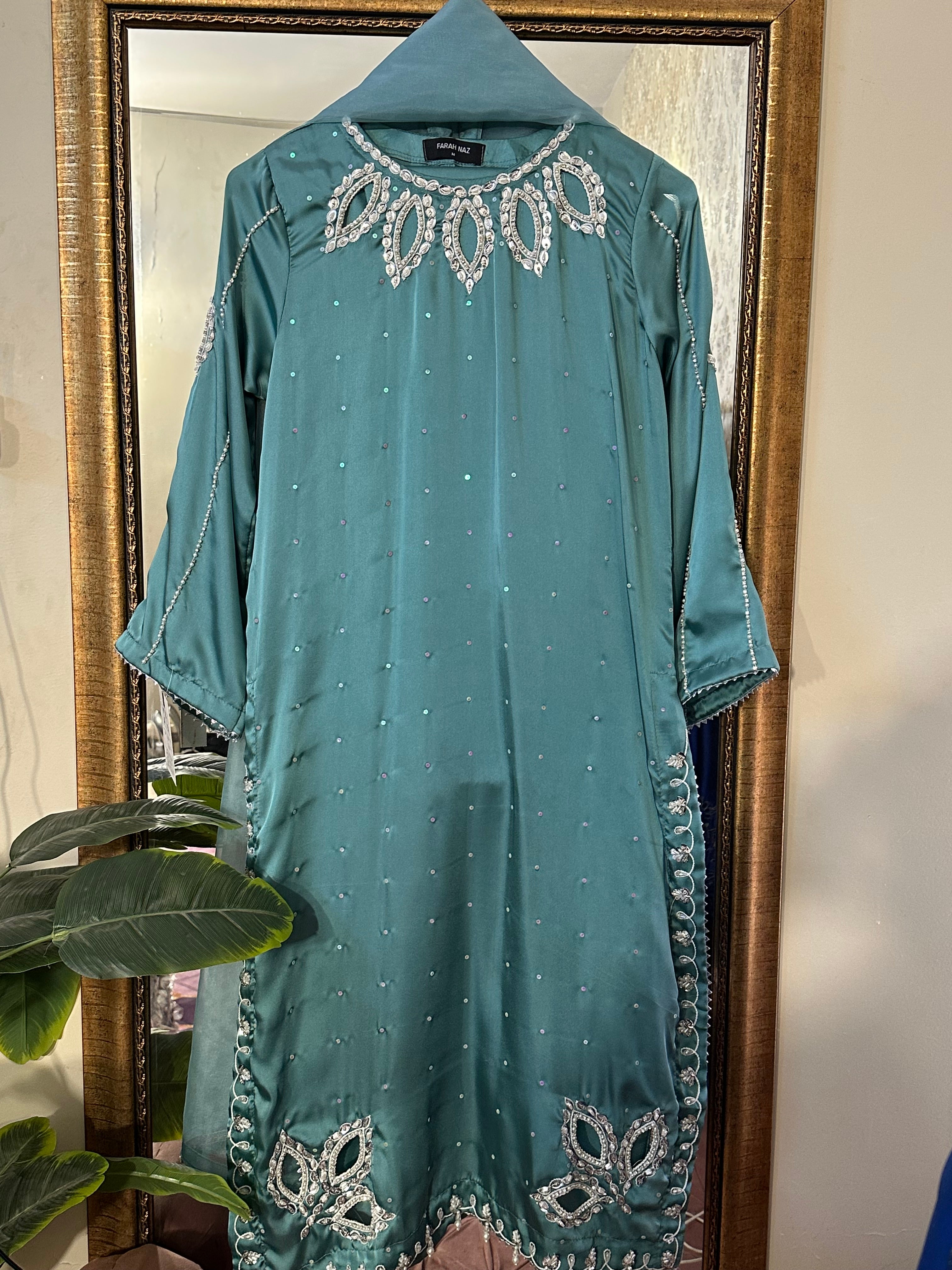 Anaya sheesha