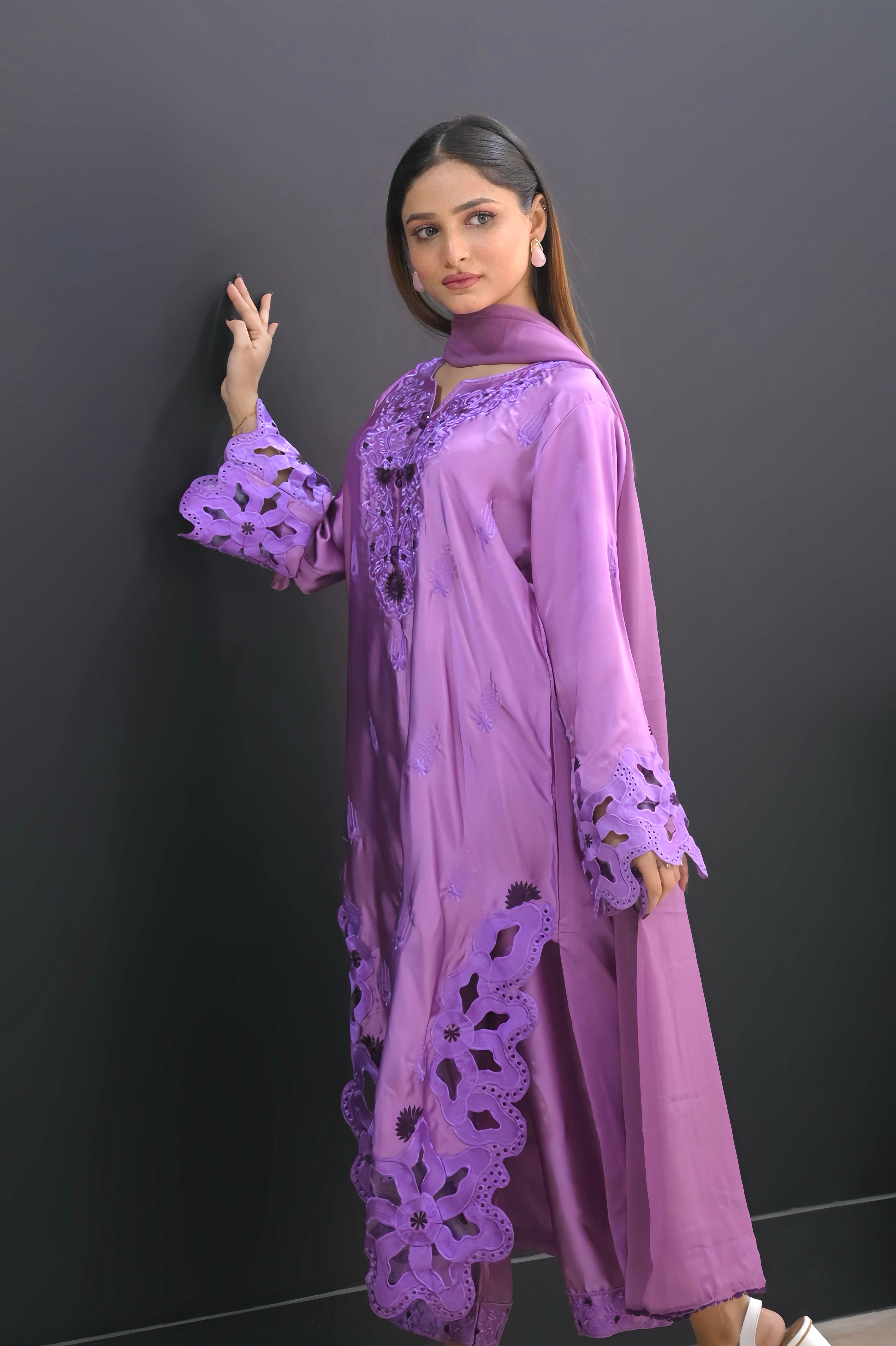 Faryal Cutwork
