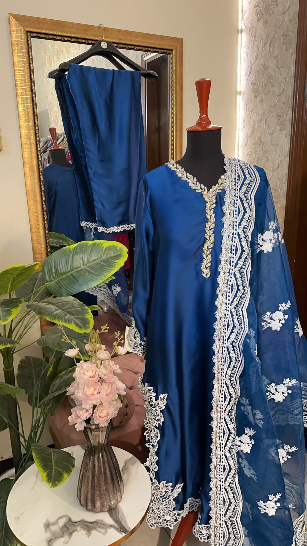 Arzu silk