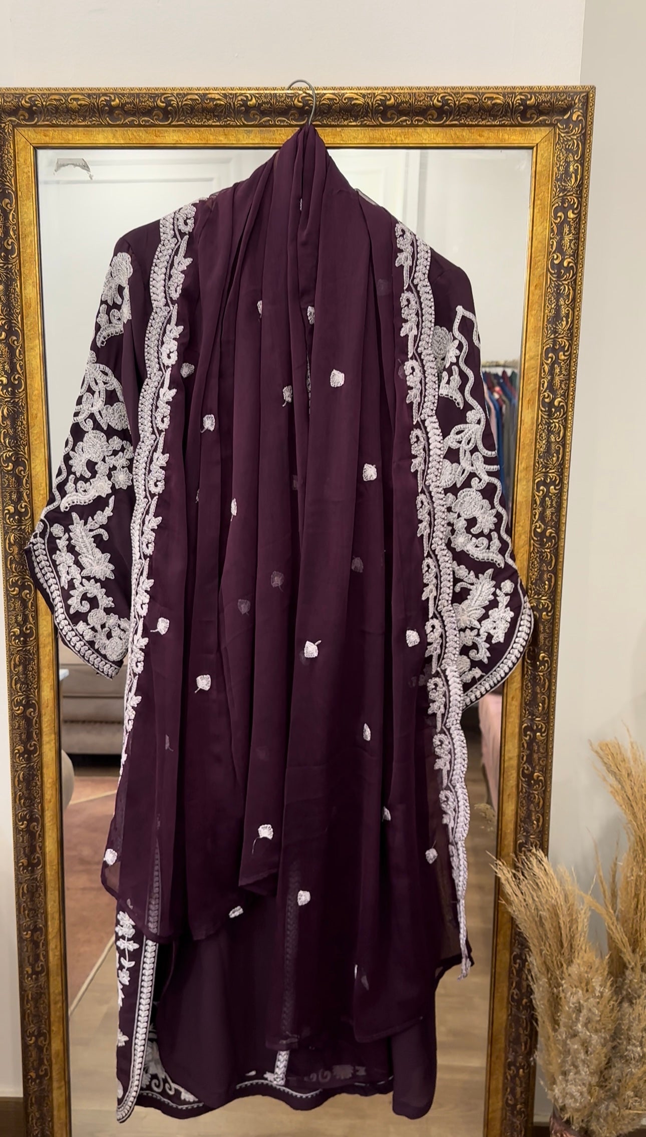 Parisah Jhorjhat Plum