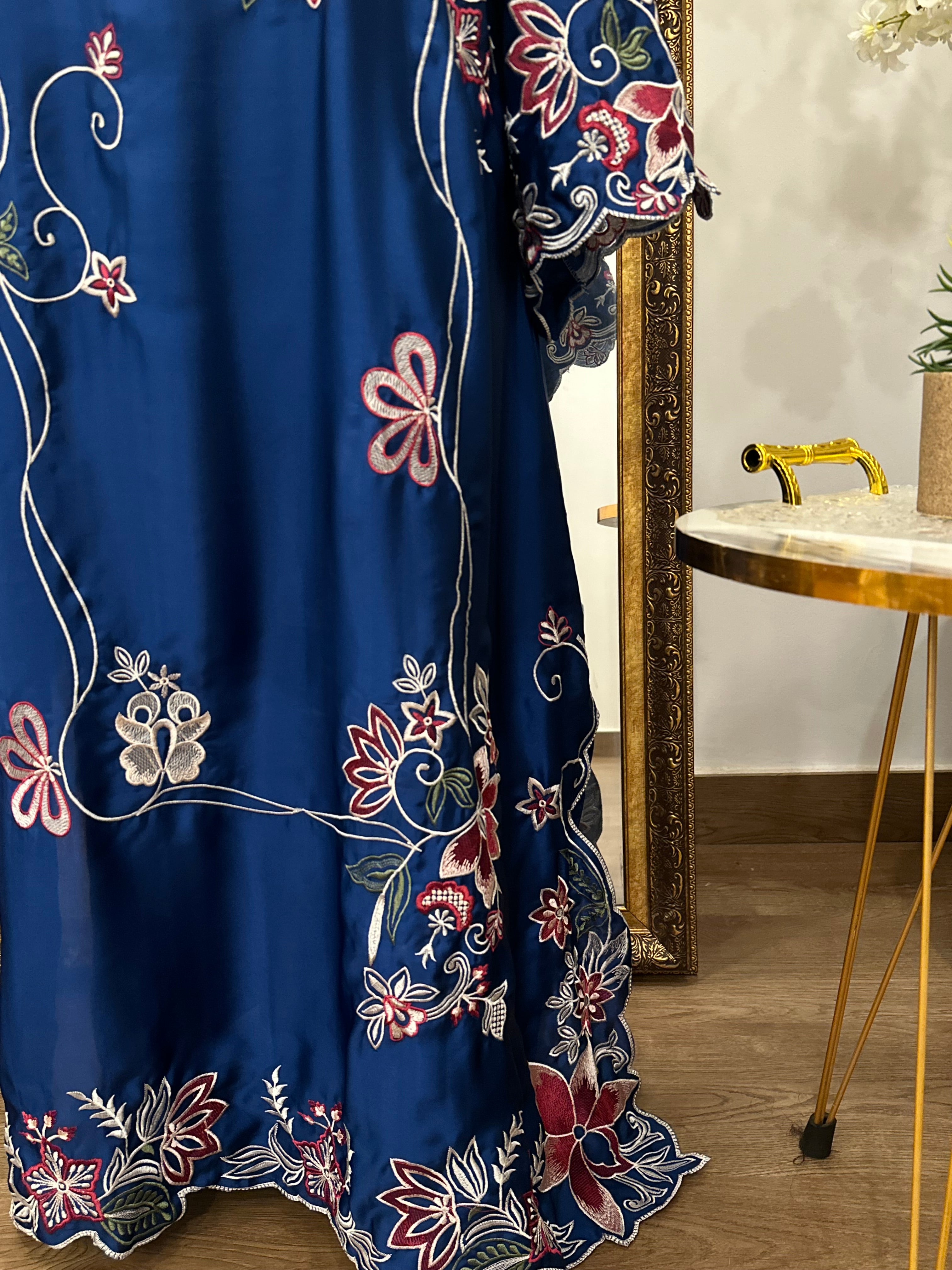 Ishaal kaftan Blue