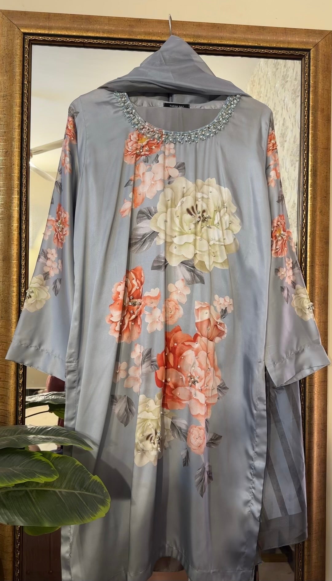 Aizal Floral Digital