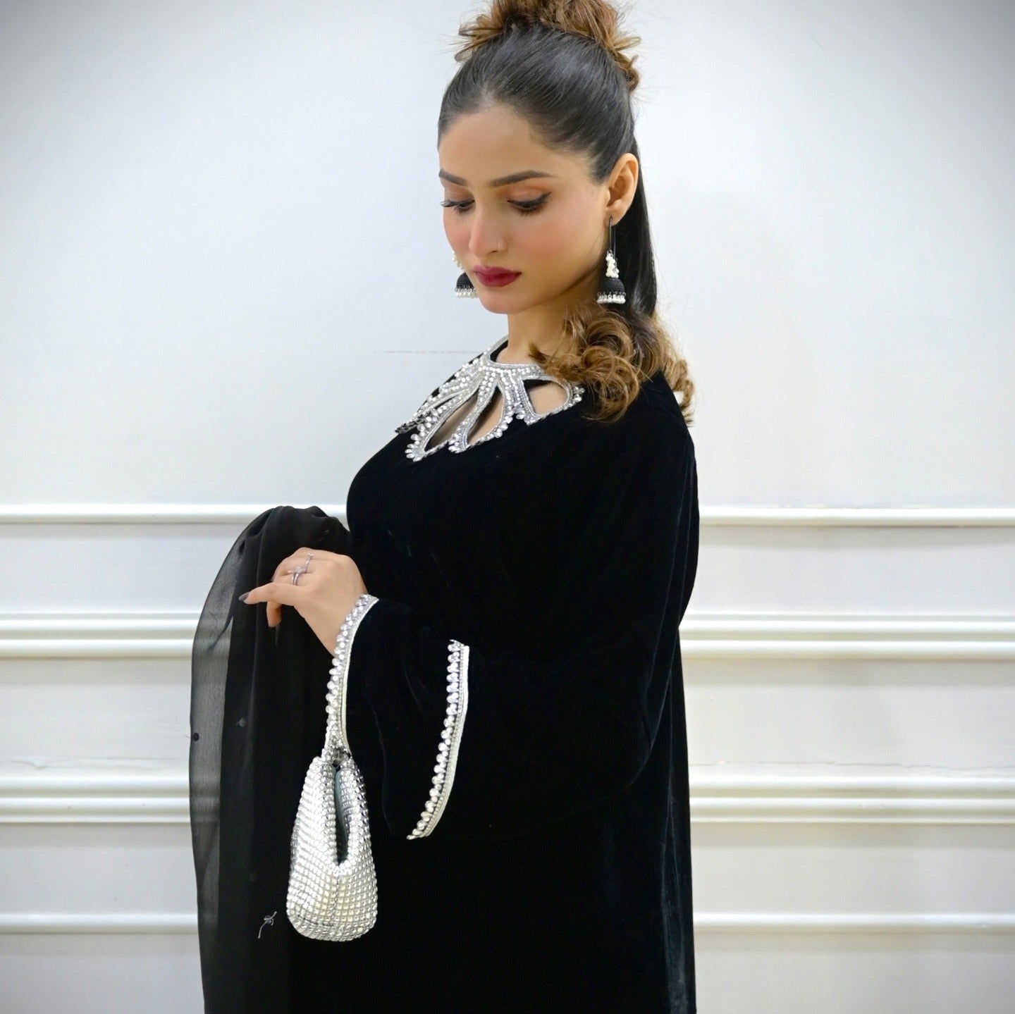 Zarva Velvet