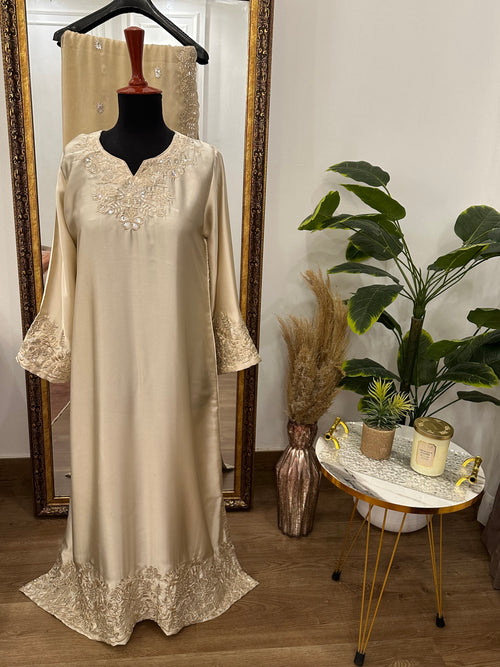 Aaira kaftan Butter Yellow