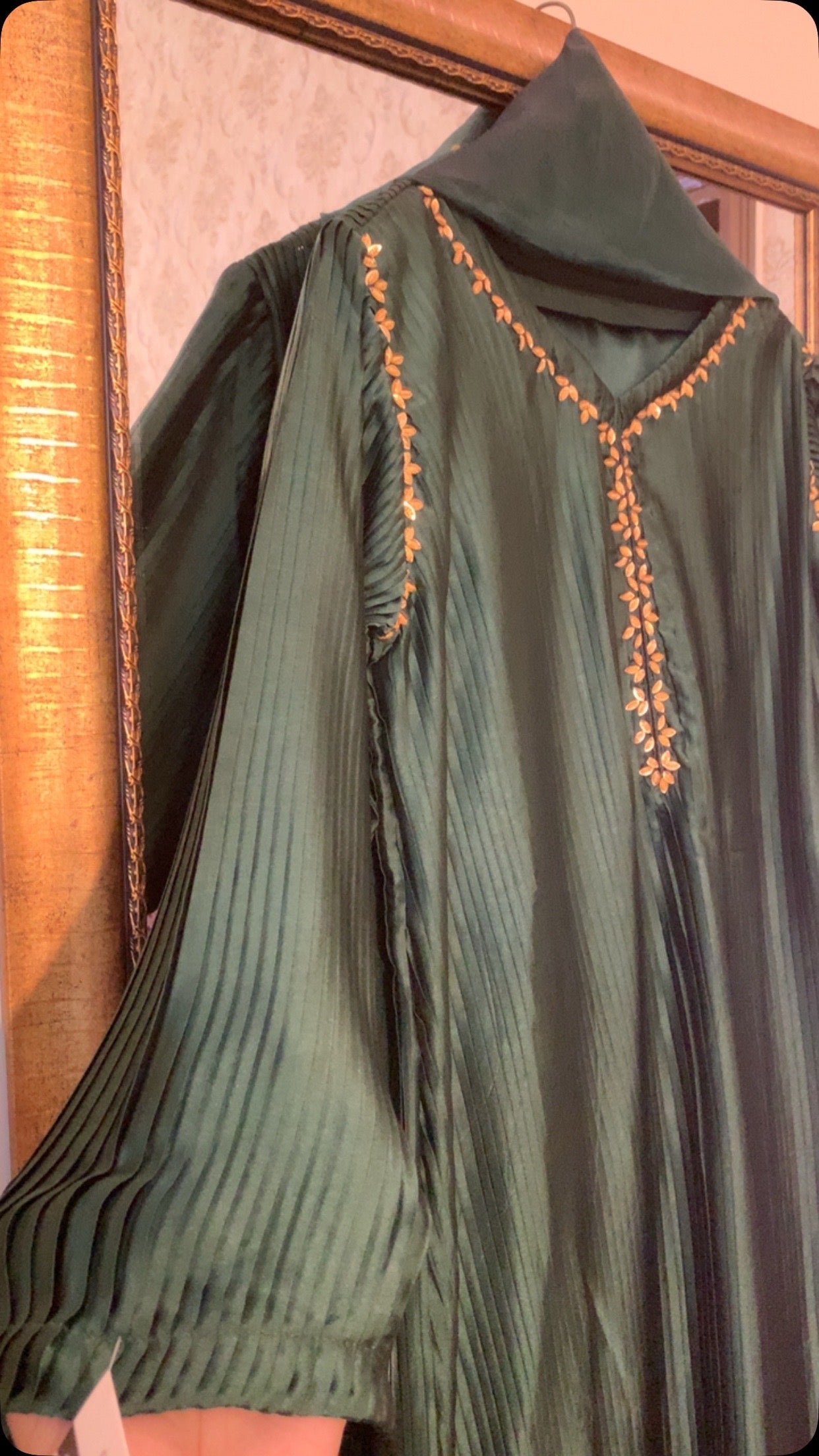 Nazneen Crush Silk Set