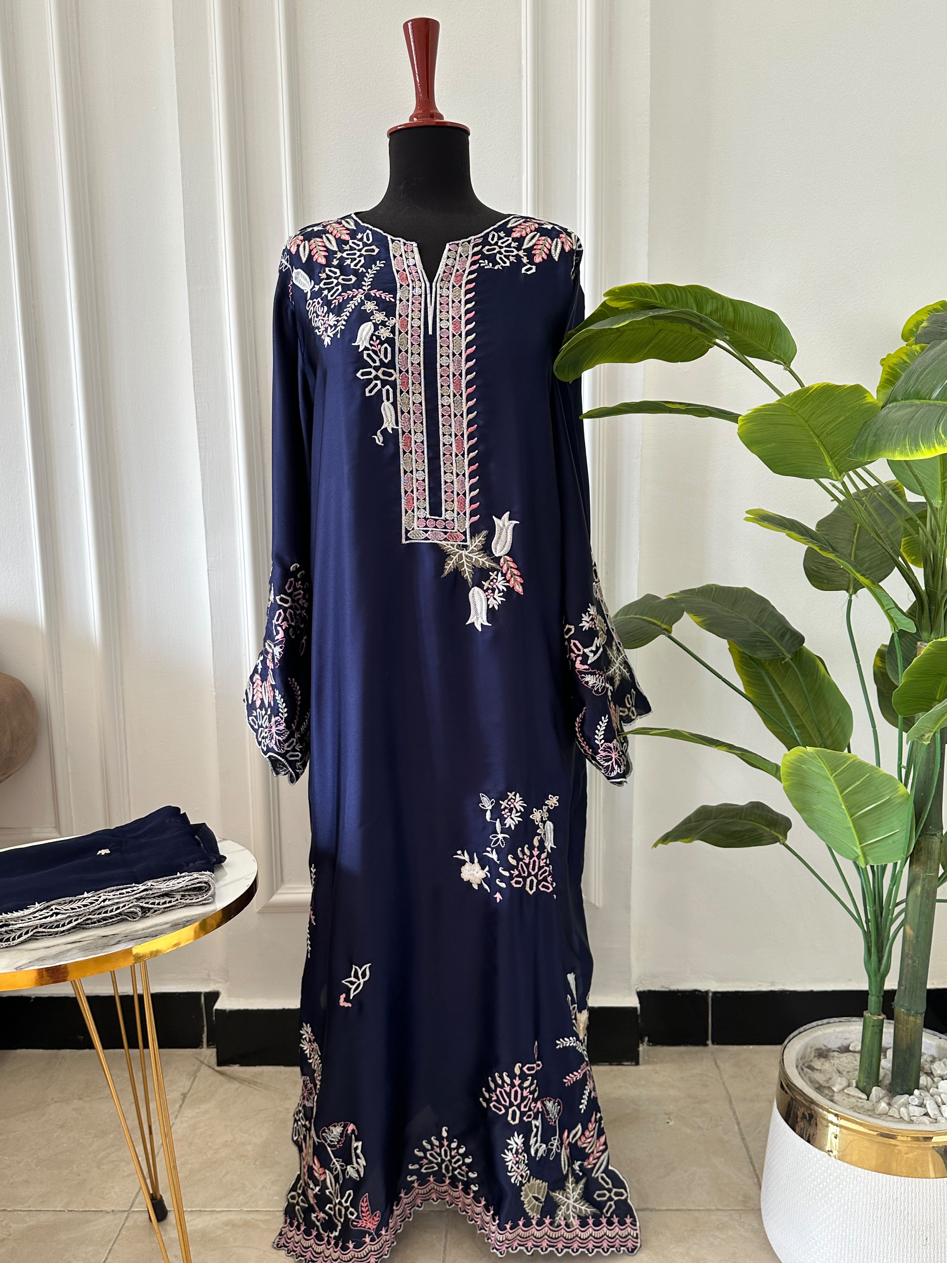 Cutwork Kaftan Neavy Blue