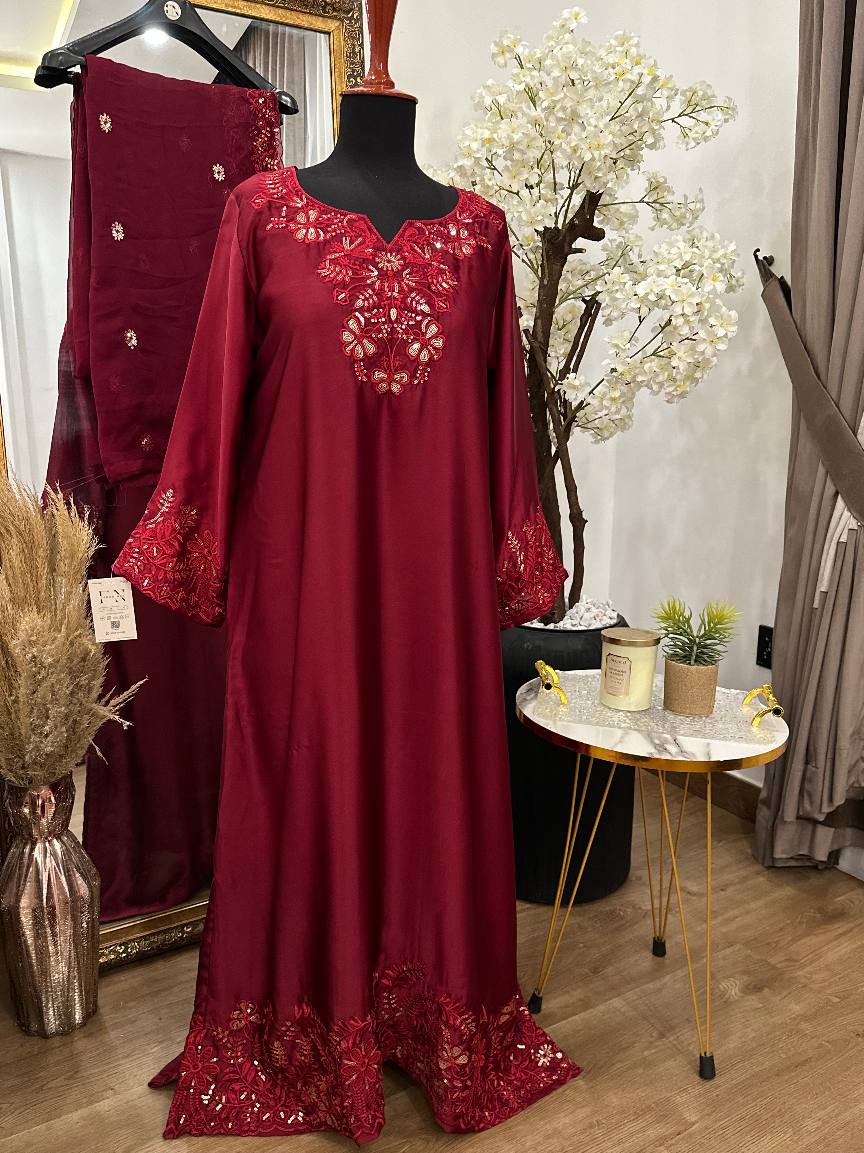 Aaira kaftan Maroon