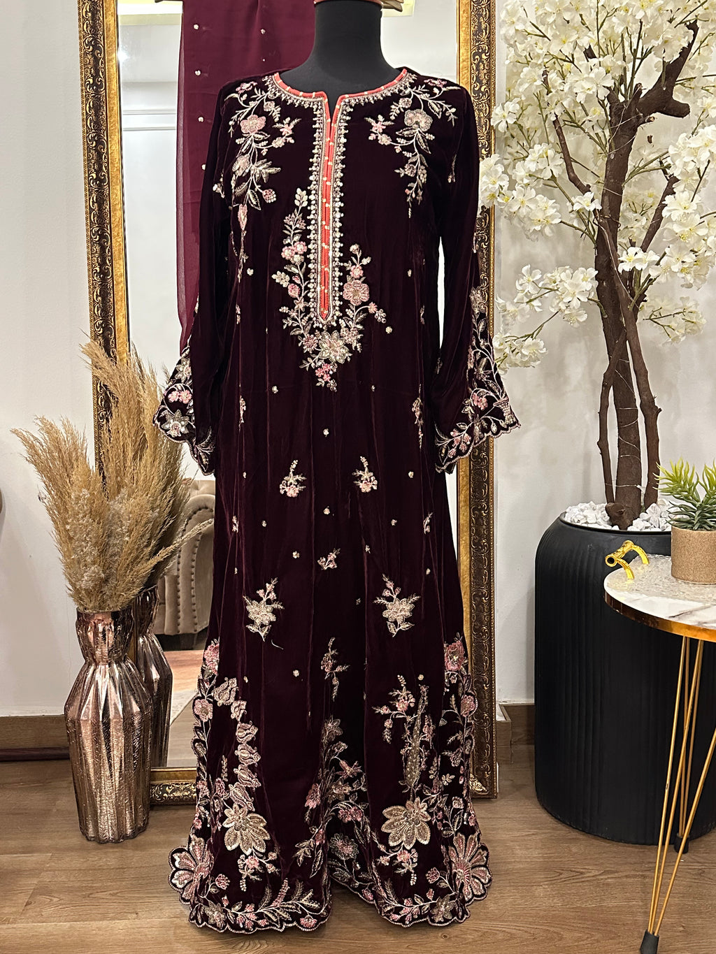 Virsa Valvet Kaftan Magenta