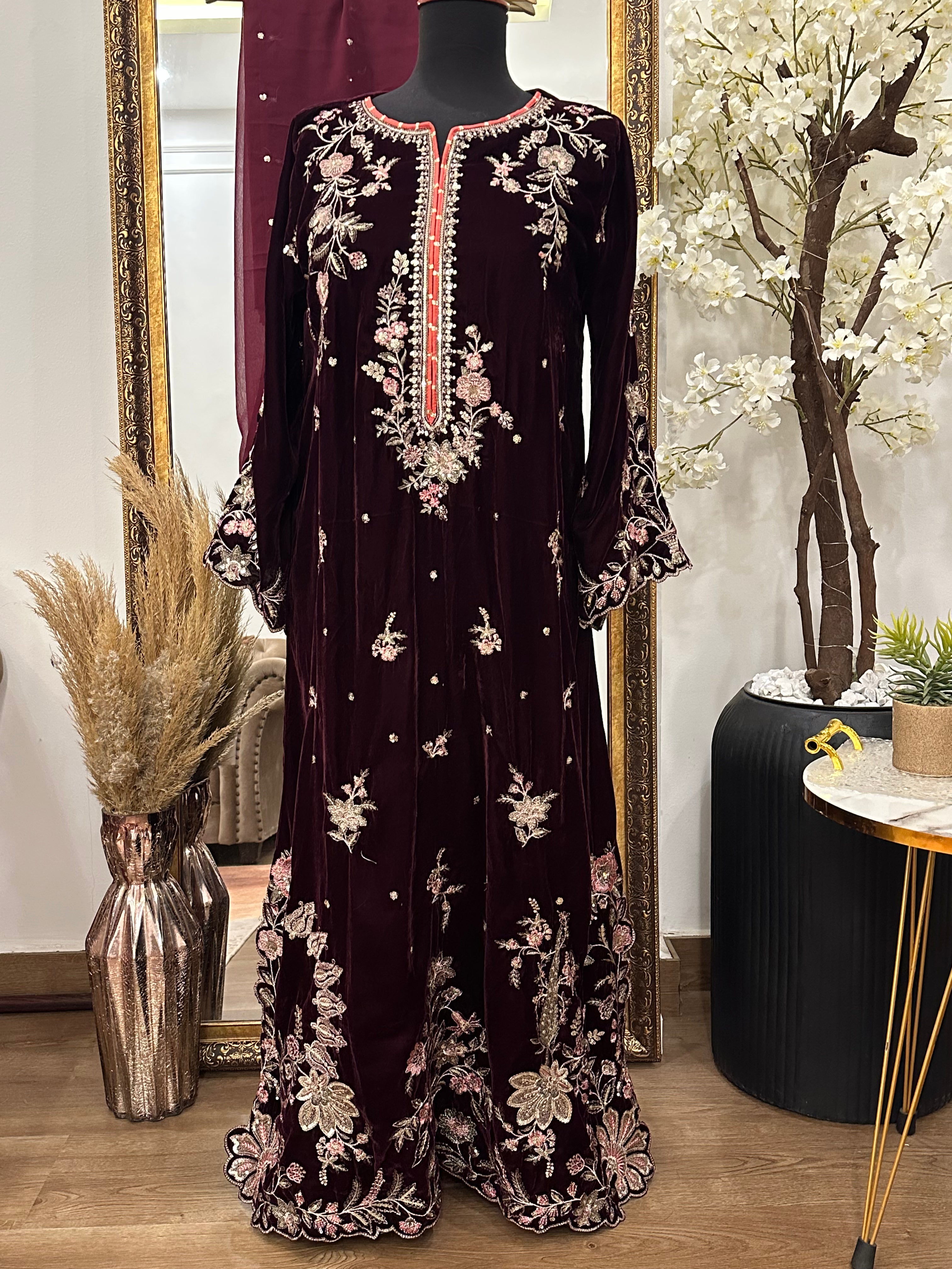 Virsa Valvet Kaftan Magenta