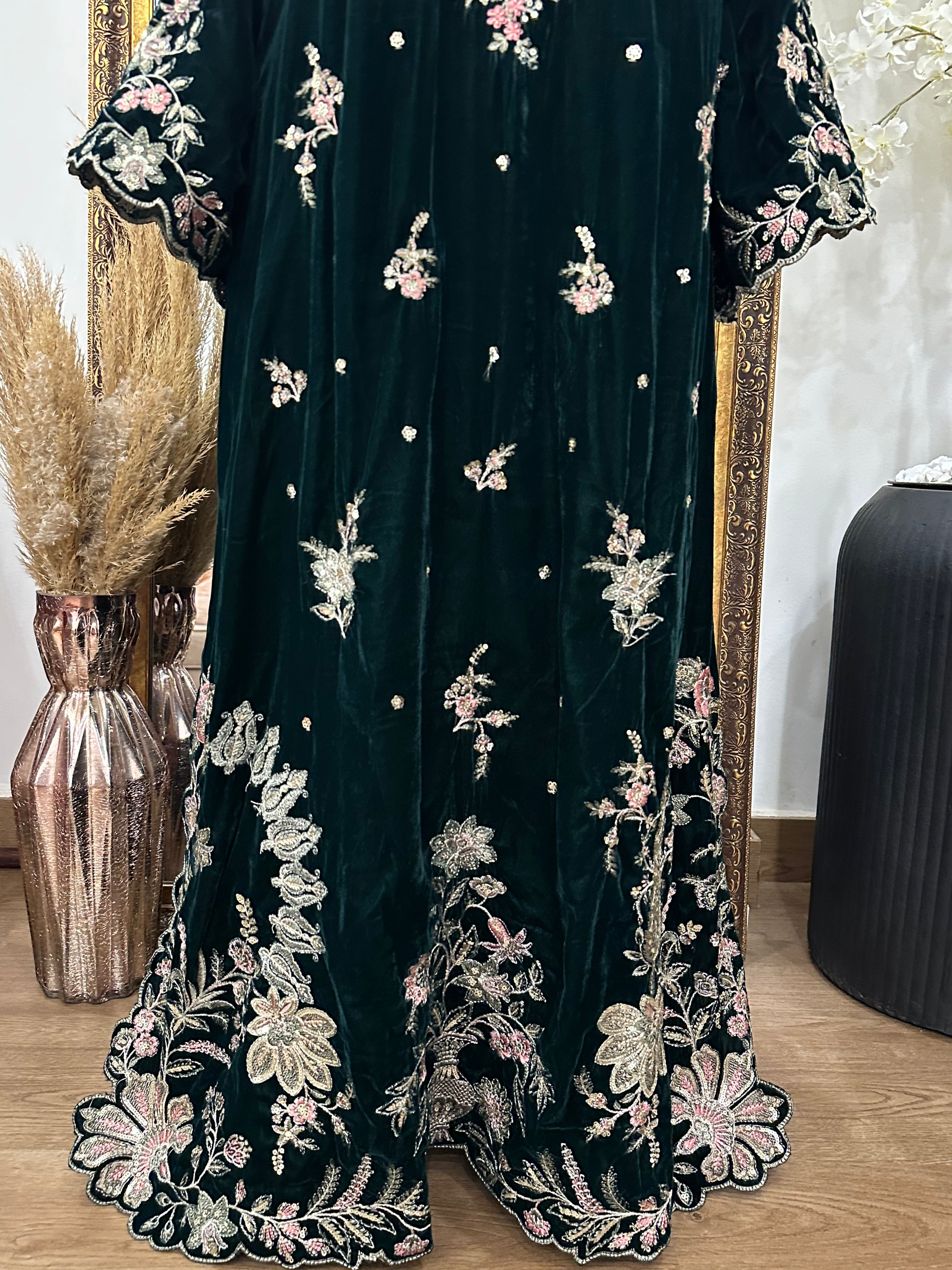Virsa Valvet Kaftan Bottle Green