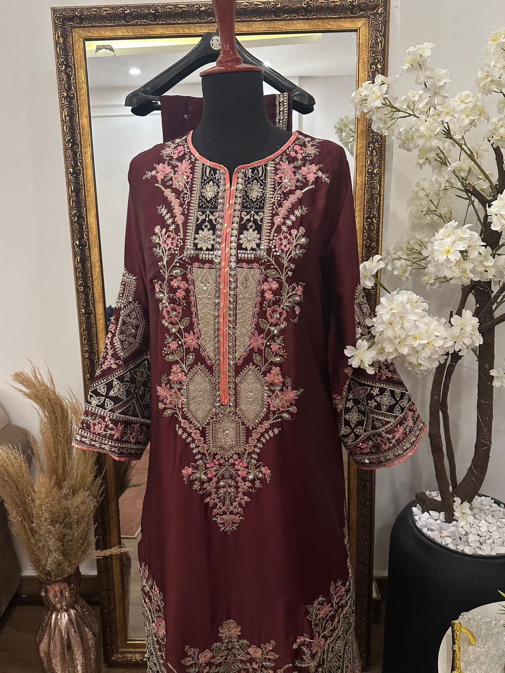 Nureh kaftan Maroon
