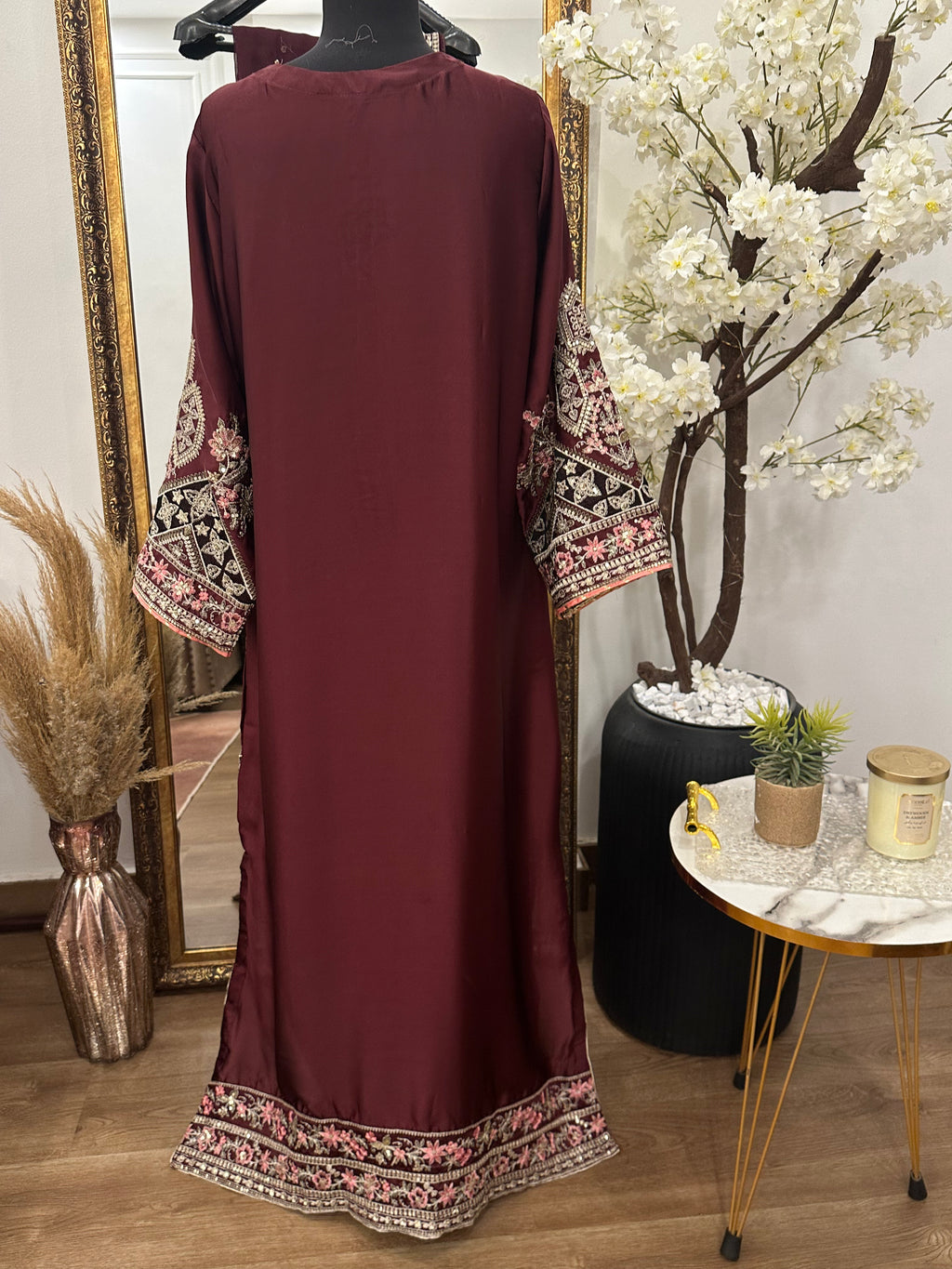 Nureh kaftan Maroon