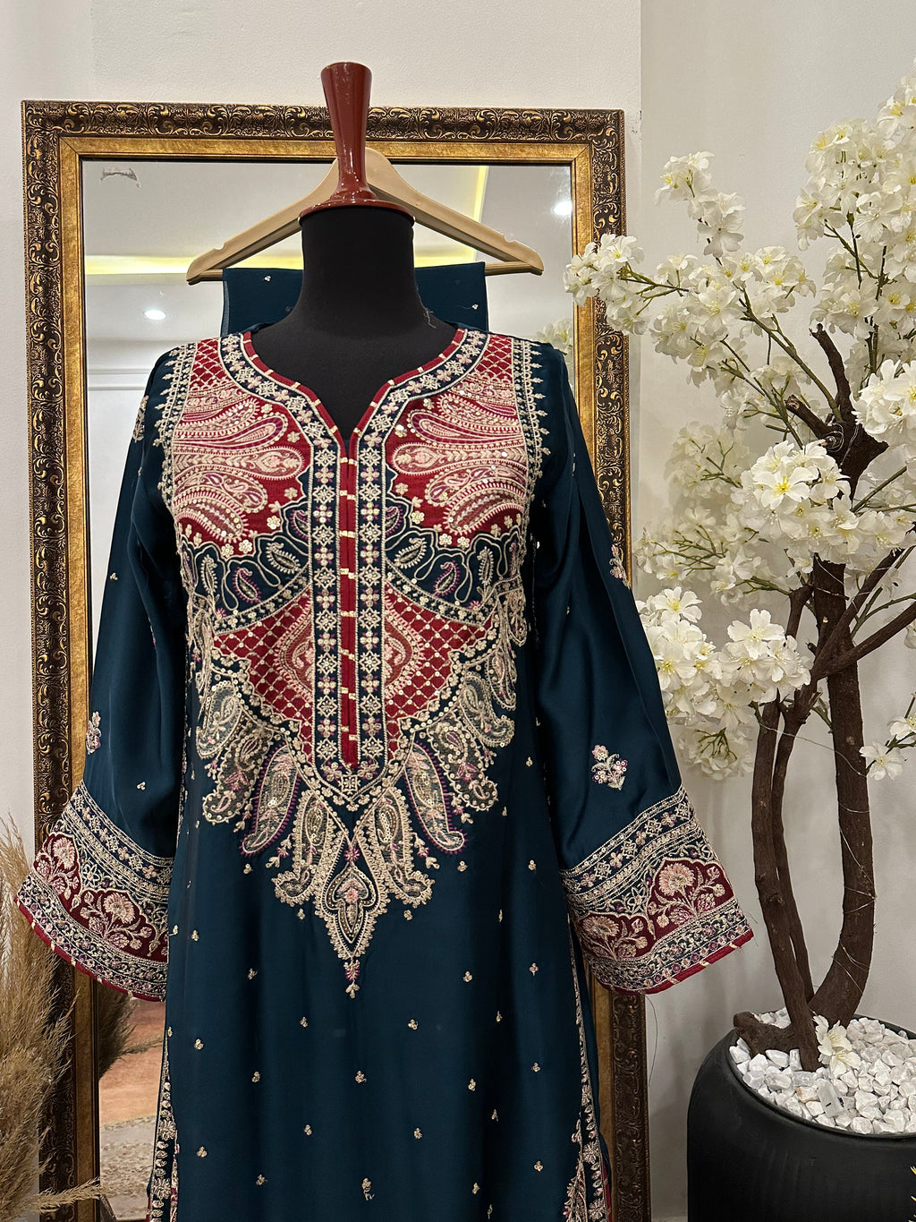 Mahira kaftan Teal