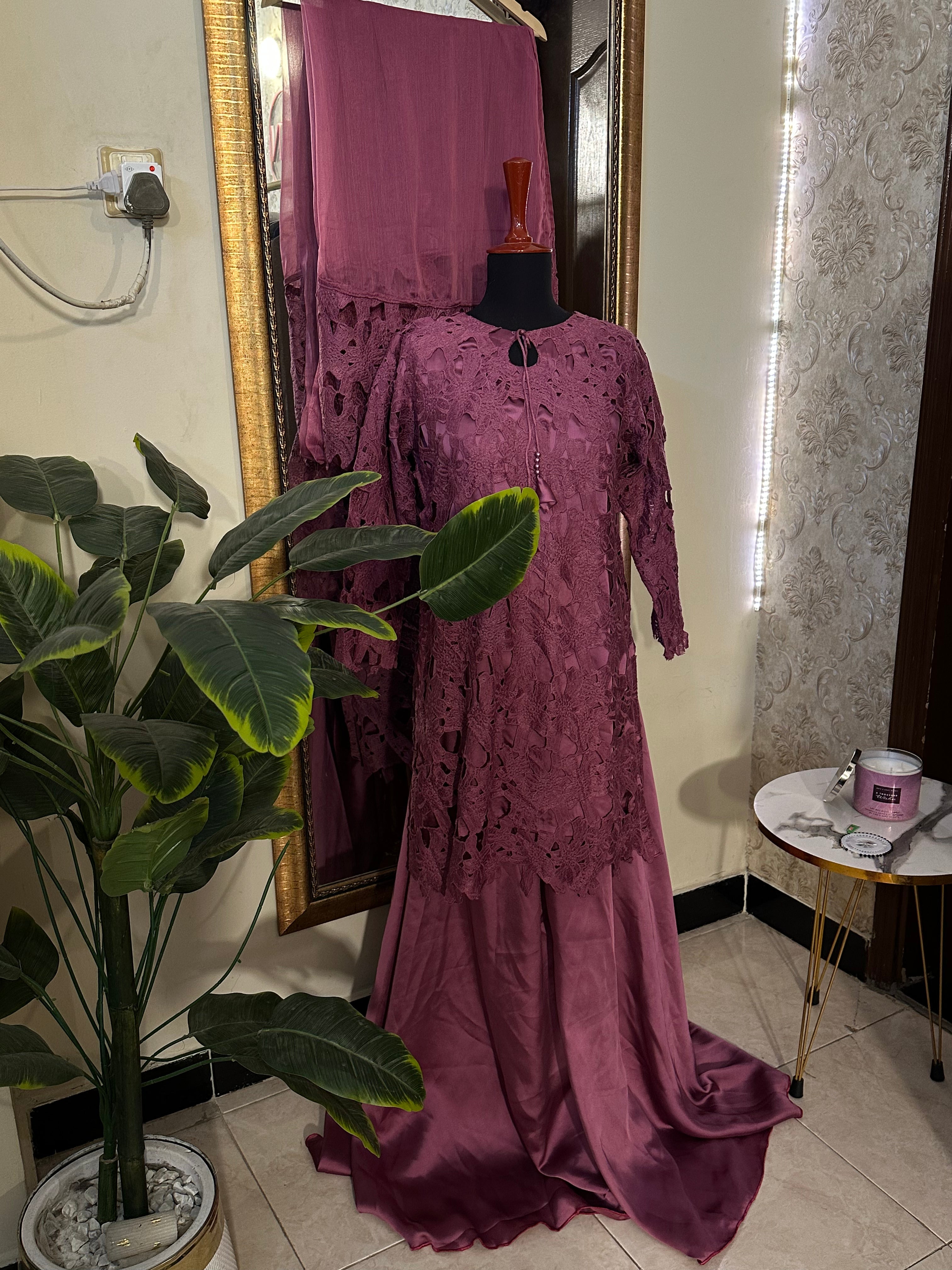 Qureshia Meet Pink