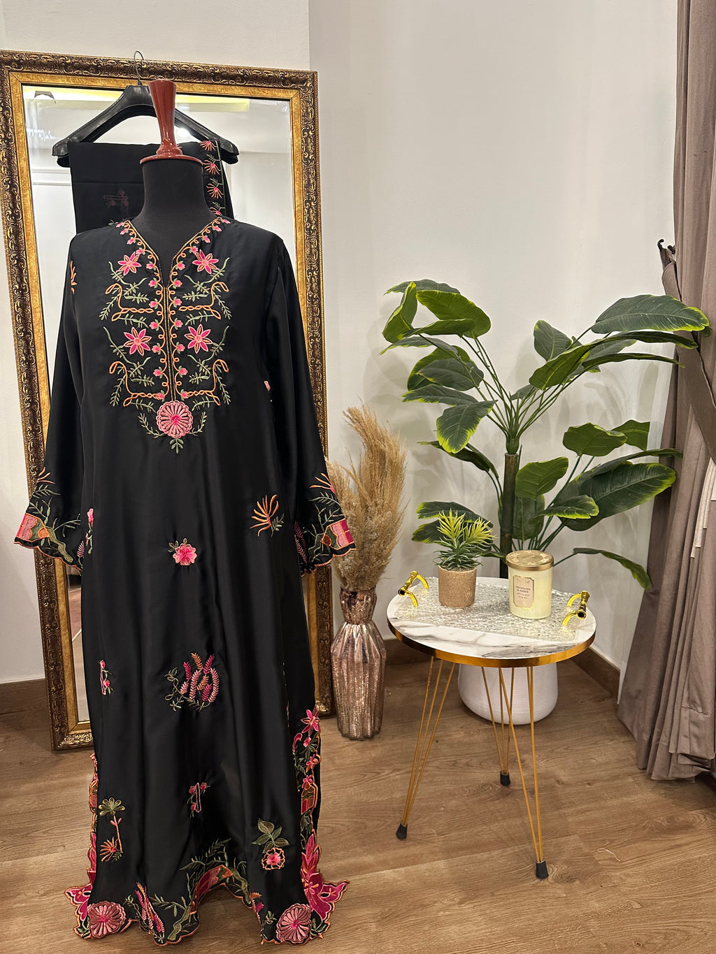 Zohra Kaftan Black