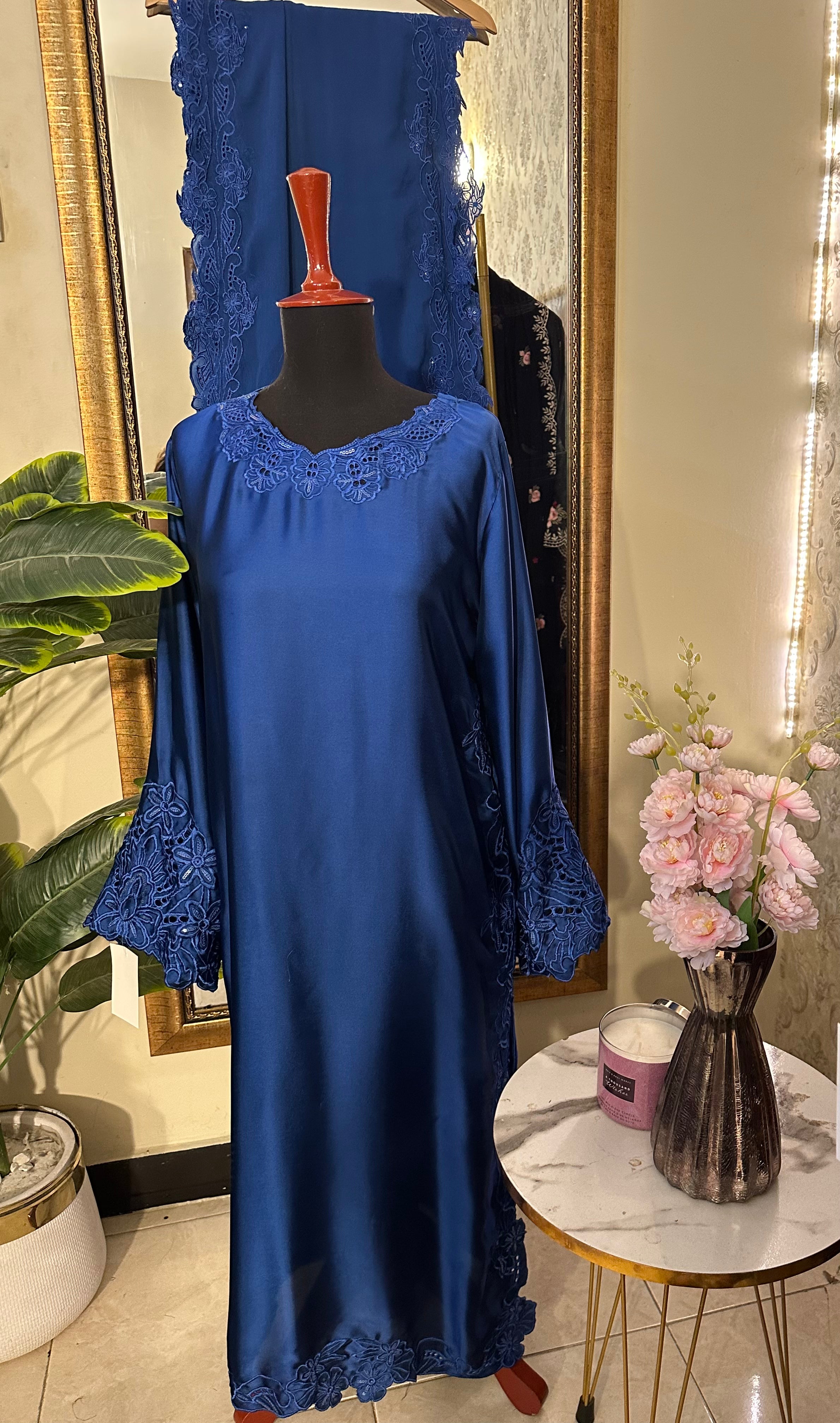 Cutwork silk Blue