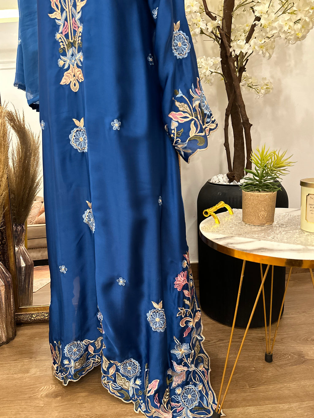 Mehak Kaftan – Royal Blue