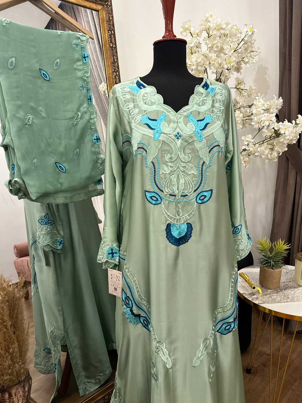 Rehma Kaftan – Mint Green