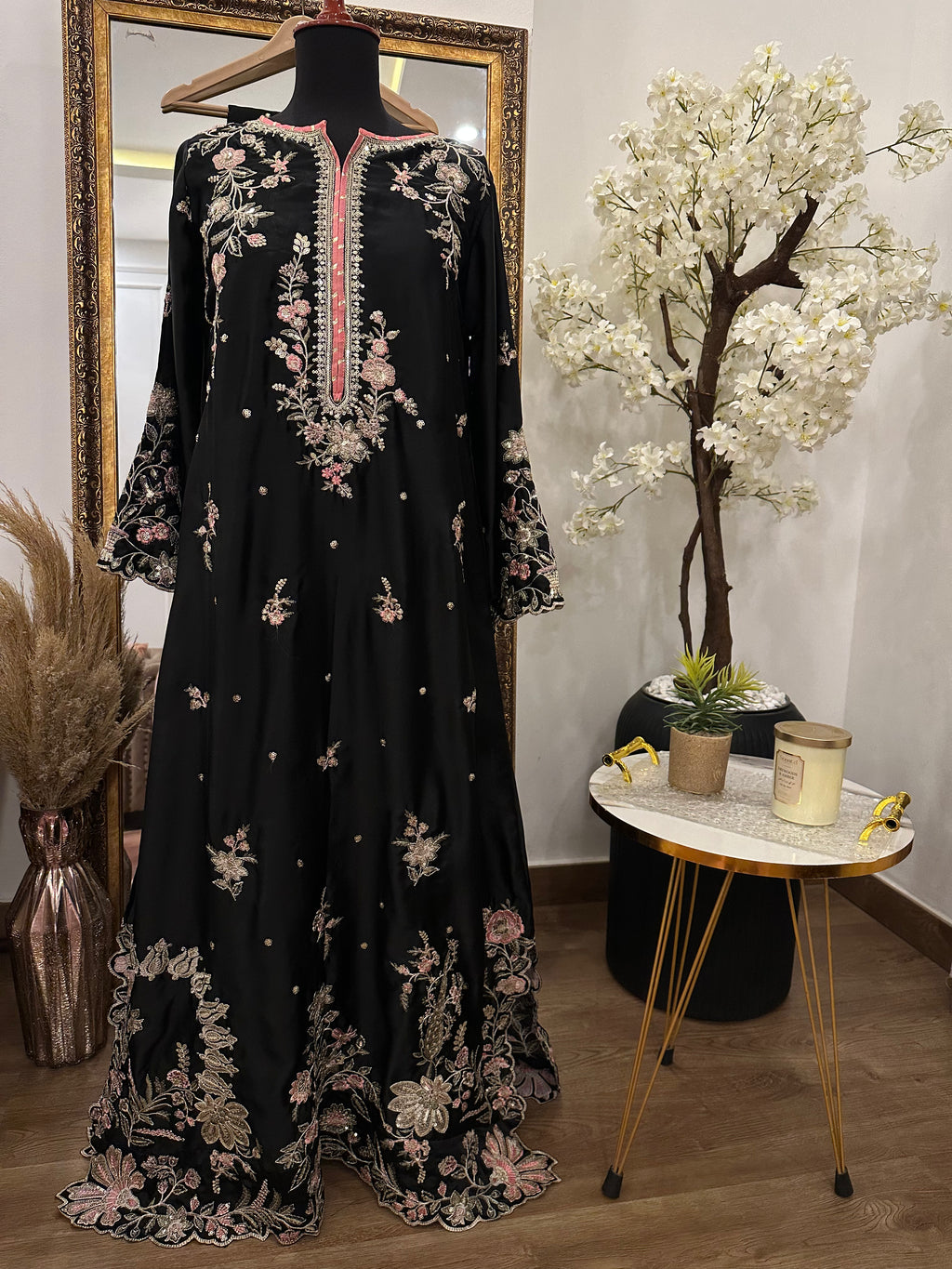 Virsa Kaftan – Black