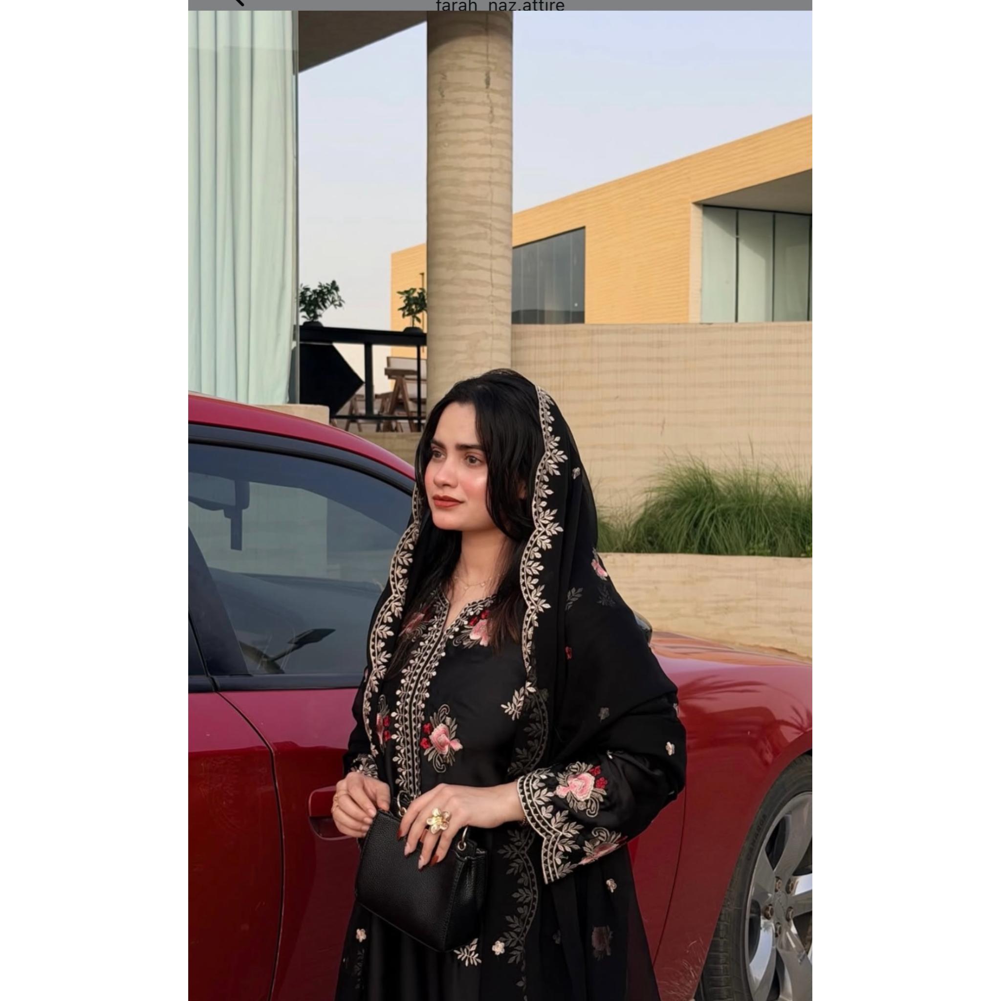 Mehru Kaftan Black