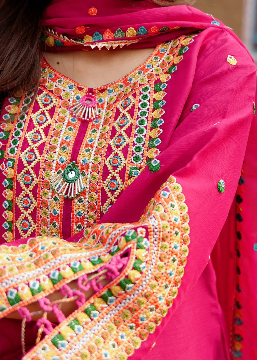 Naira Hot Pink