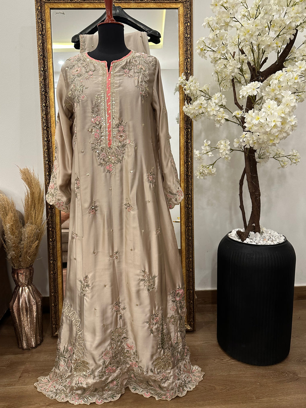 Virsa Kaftan Gold