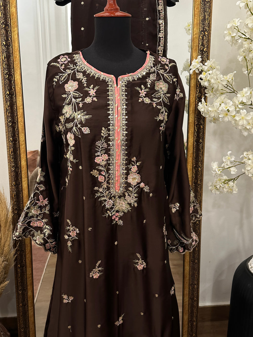 Virsa Kaftan Brown