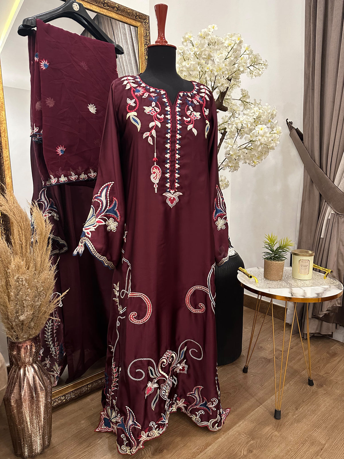 Zaryab kaftan Maroon