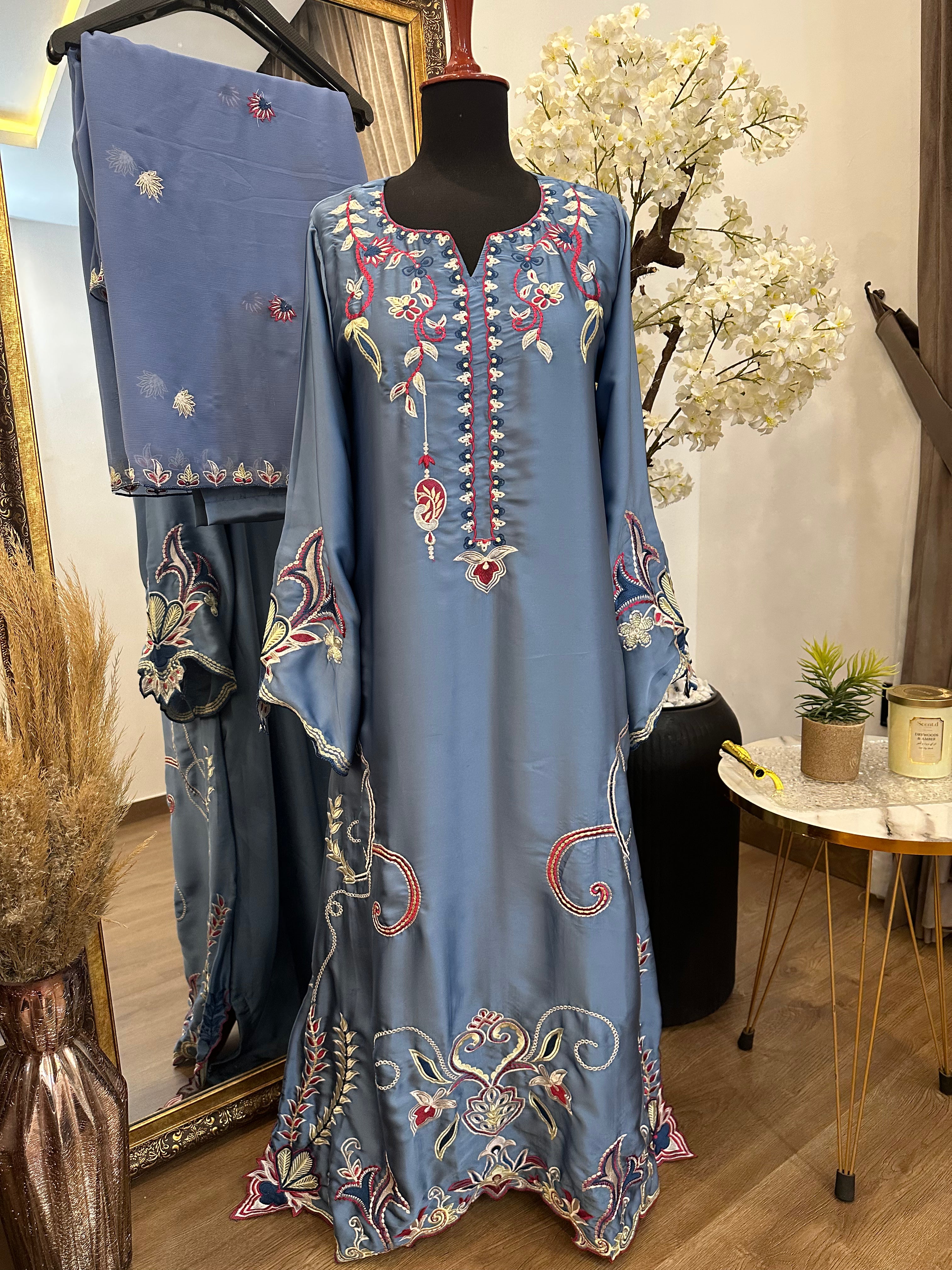 Zaryab kaftan English Blue