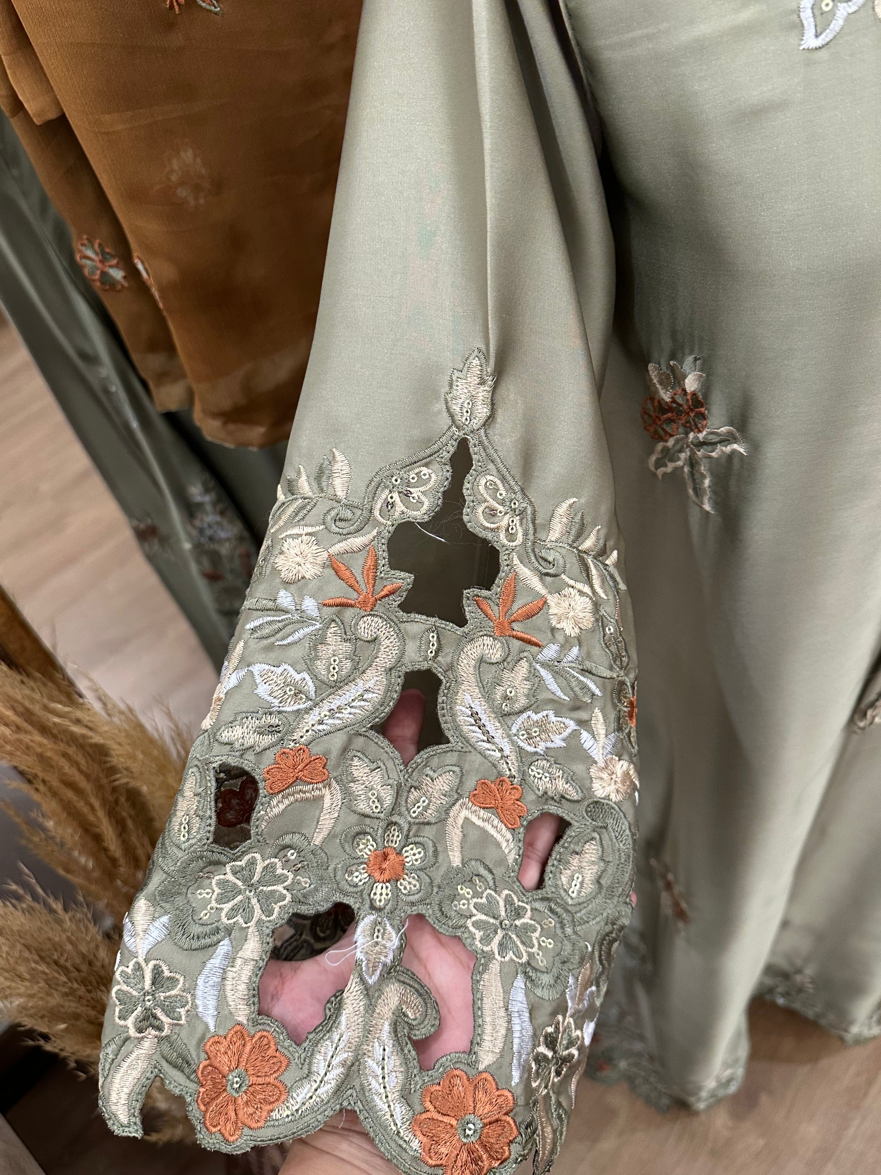 Ruby kaftan Pistachio